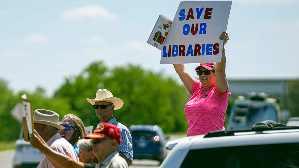 Appeals Court Reexamines Order Not to Ban Library Books on Gender, History, Sexual Health